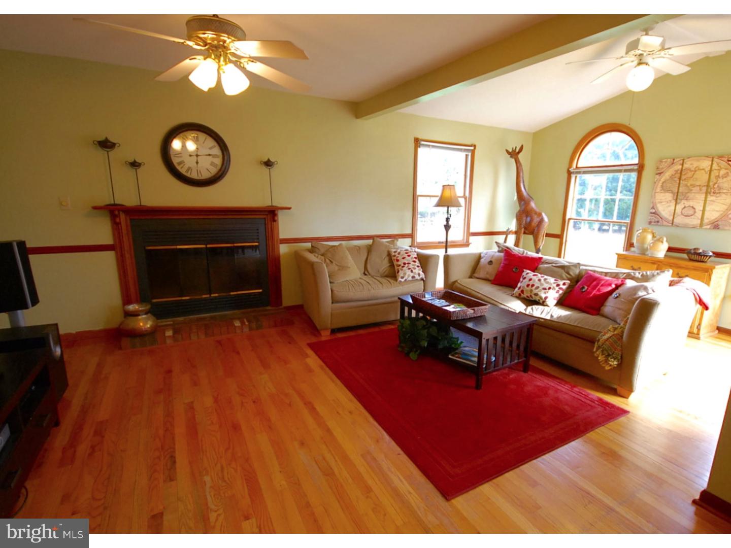 137 Sheehan Road Avondale, PA 19311 - Photo 9 of 20 Family Room