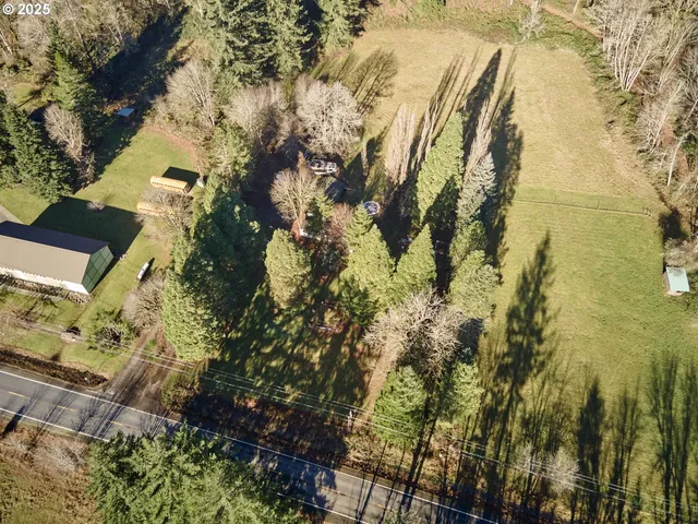 $325,000 | 11846 Lewis River Road, Ariel, WA 98603