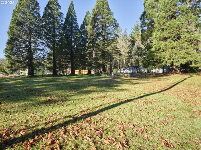 $325,000 | 11846 Lewis River Road, Ariel, WA 98603