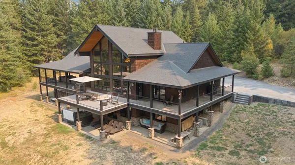 $2,950,000 | 251 Evergreen Valley Loop Road, Ronald, WA 98940