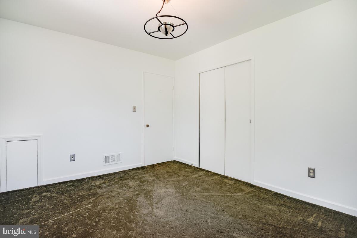 904 Newhall Street Silver Spring, MD 20901 - Photo 25 of 47 Gallery Image 25