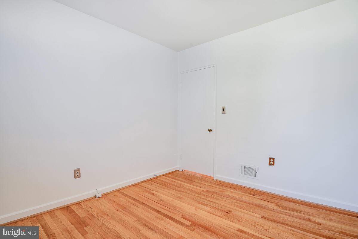 904 Newhall Street Silver Spring, MD 20901 - Photo 29 of 47 Gallery Image 29