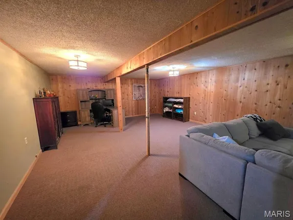 $315,000 | 118 Wyn Street, Houston, MO 65483