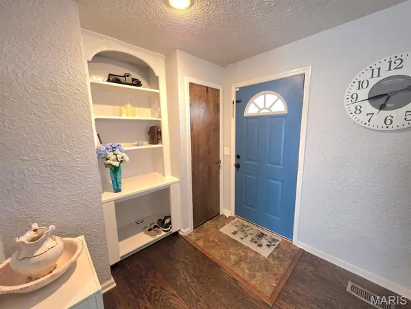 $315,000 | 118 Wyn Street, Houston, MO 65483