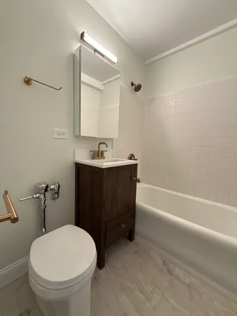 $4,215 | 1211 North LaSalle Drive, Unit 1503, Chicago, IL 60610