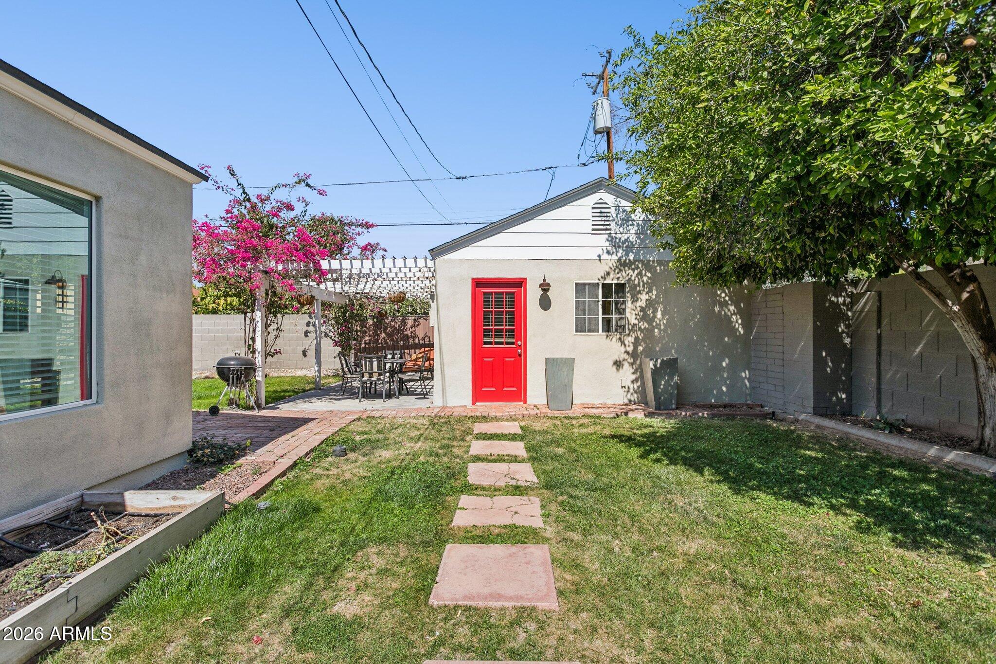 322 West Coronado Road Phoenix, AZ 85003 - Photo 17 of 75 400 sq ft full guest house