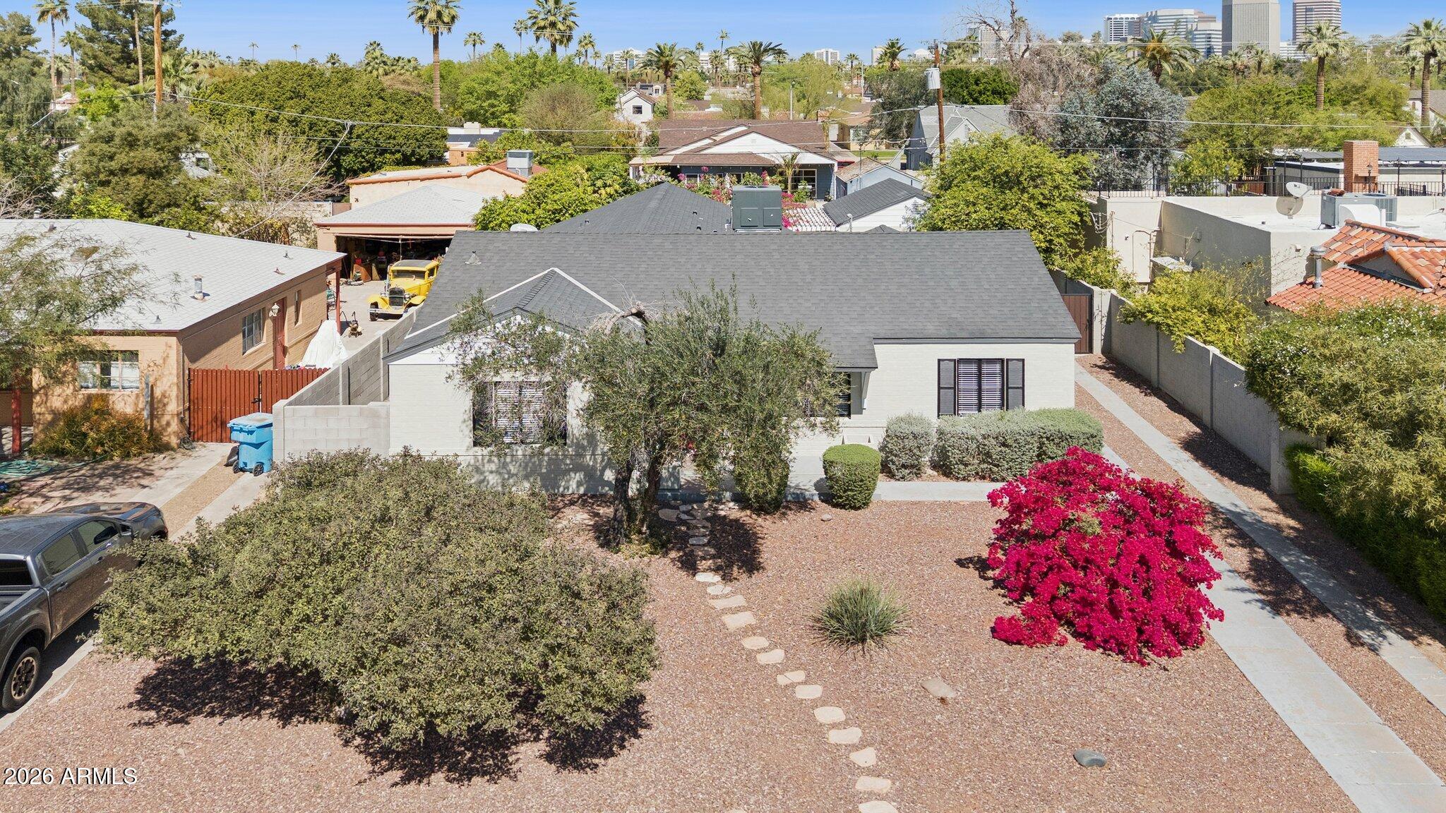 322 West Coronado Road Phoenix, AZ 85003 - Photo 24 of 75 Easy-care front landscape