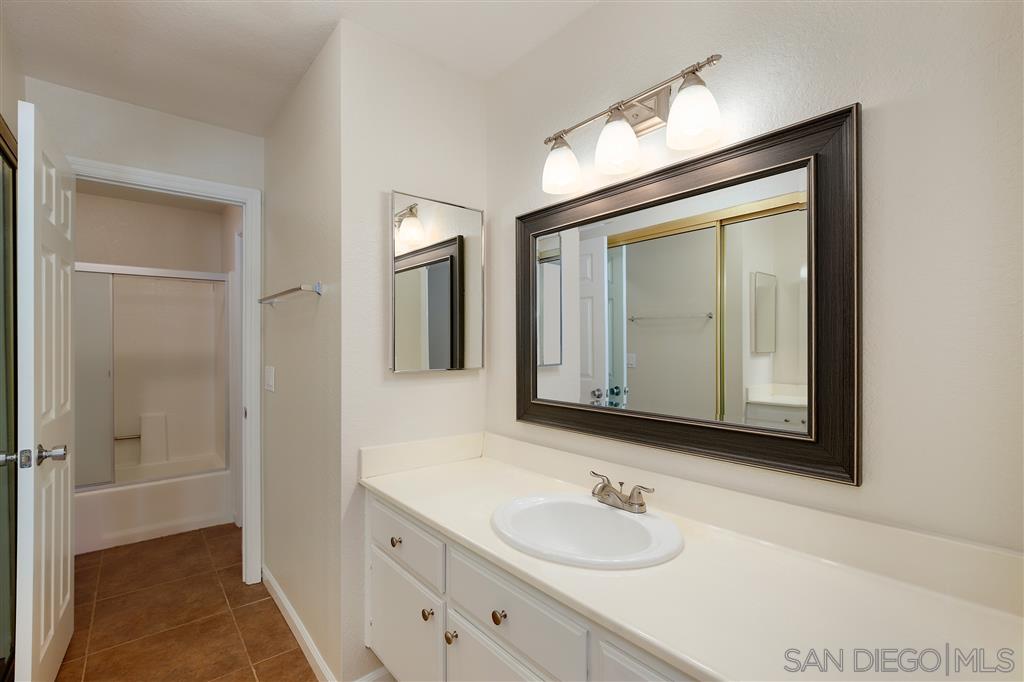 874 Buttercup Road Carlsbad, CA 92011 - Photo 15 of 22