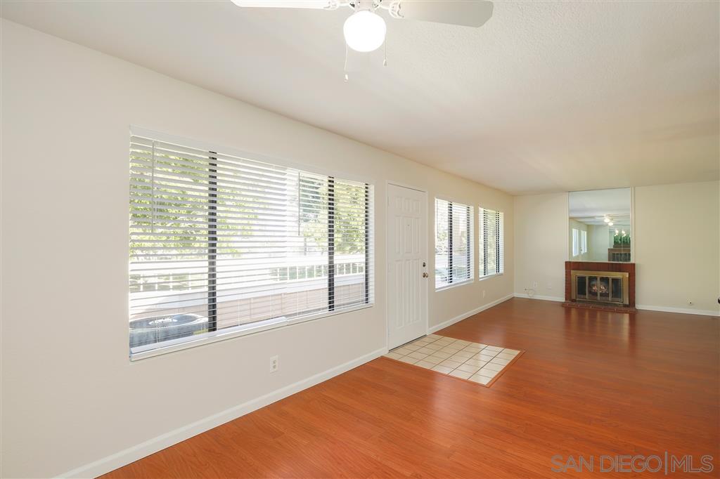 874 Buttercup Road Carlsbad, CA 92011 - Photo 4 of 22