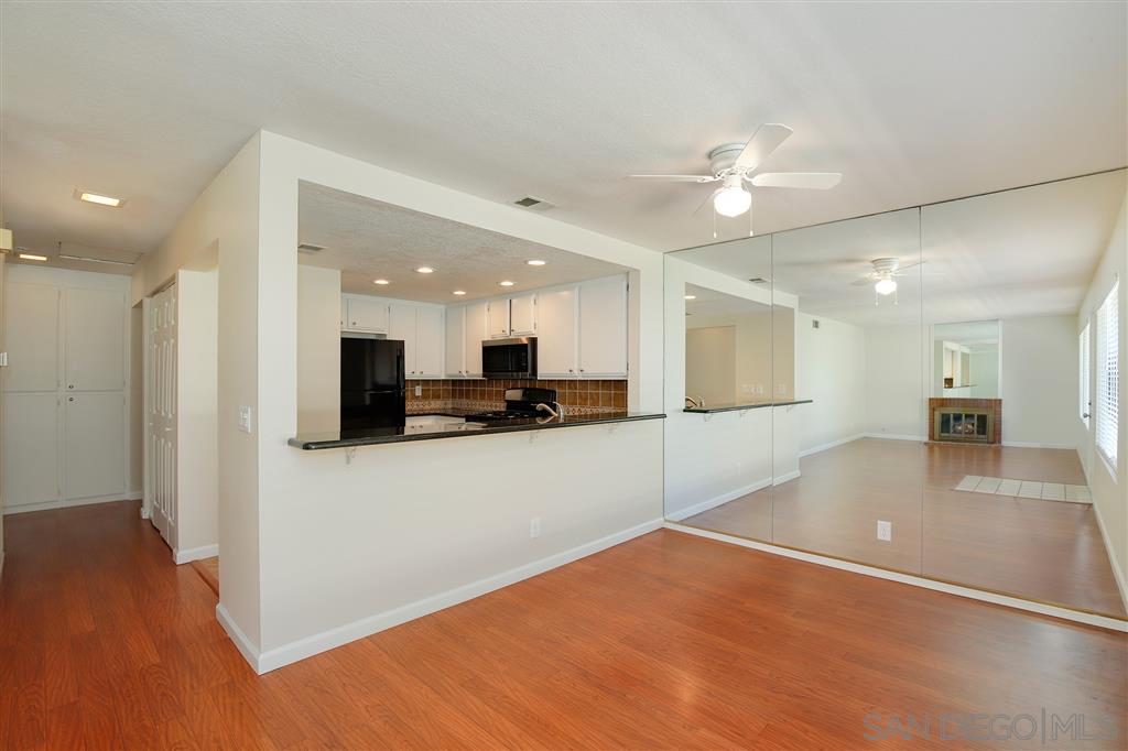874 Buttercup Road Carlsbad, CA 92011 - Photo 7 of 22