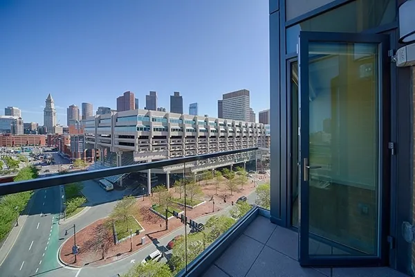 $5,010 | 1 Canal Street, Unit 1009, Boston, MA 02114