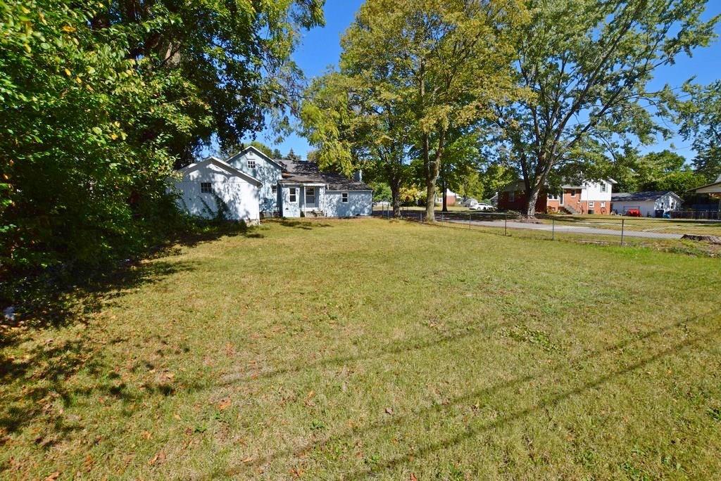 301 West Taylor Street Pendleton, IN 46064 - Photo 21 of 24