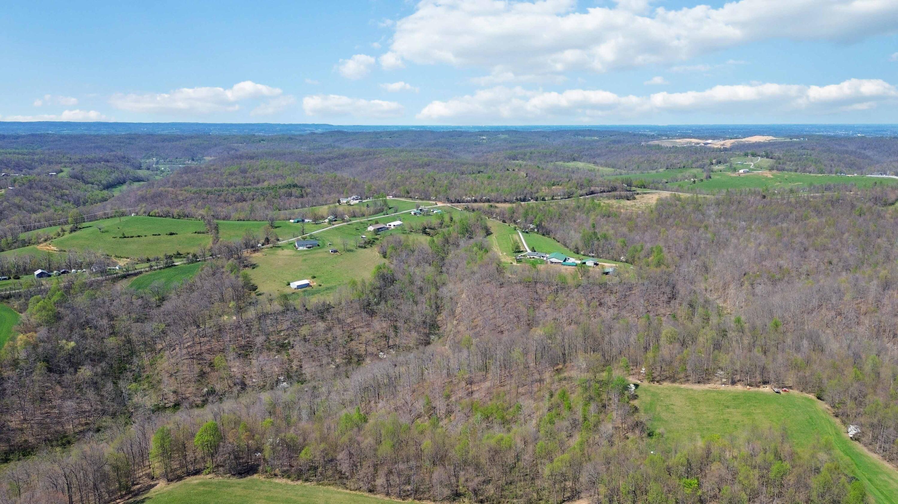 1461 Greasy Ridge Road Waynesburg, KY 40489 - Photo 35 of 40 003