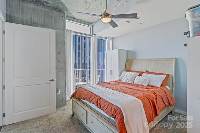 $350,000 | 210 North Church Street, Unit 2411, Charlotte, NC 28202