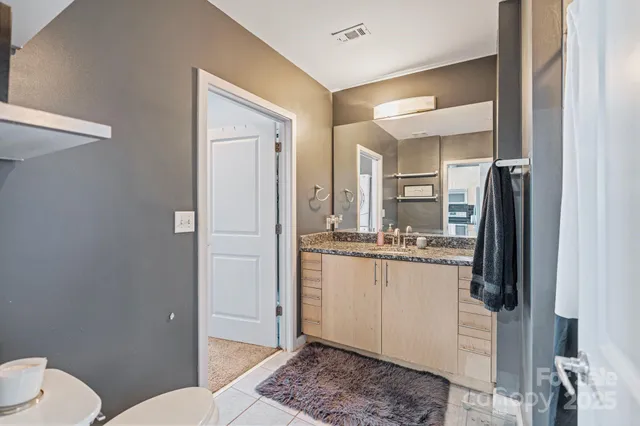 $350,000 | 210 North Church Street, Unit 2411, Charlotte, NC 28202