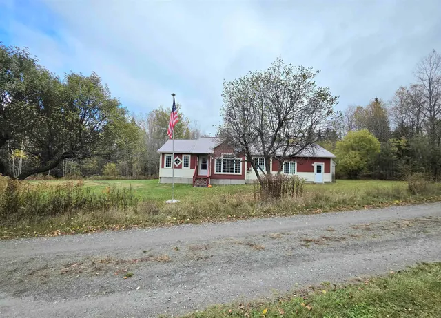 $290,000 | 18 Lynch Road, Stewartstown, NH 03576
