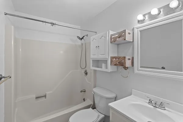 $229,000 | 15 Houghton Street, Unit 12, Worcester, MA 01604