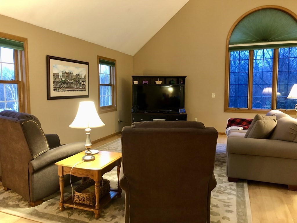 9 Partridge Hill Road Westminster, MA 01473 - Photo 9 of 30 Gallery Image 9