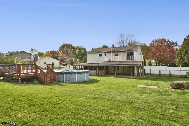 $455,000 | 197 Powder Horn Drive, Phillipsburg, NJ 08865