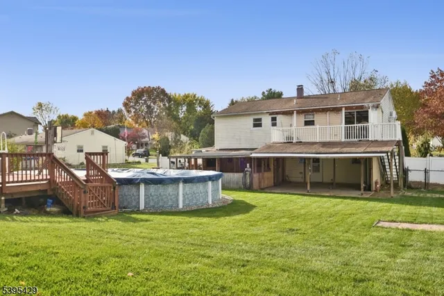 $455,000 | 197 Powder Horn Drive, Phillipsburg, NJ 08865