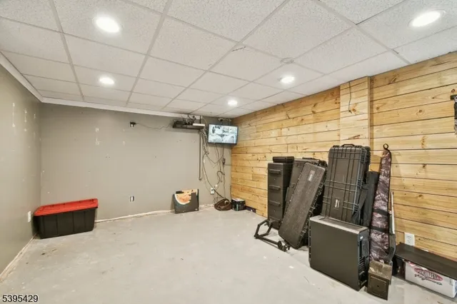 $455,000 | 197 Powder Horn Drive, Phillipsburg, NJ 08865