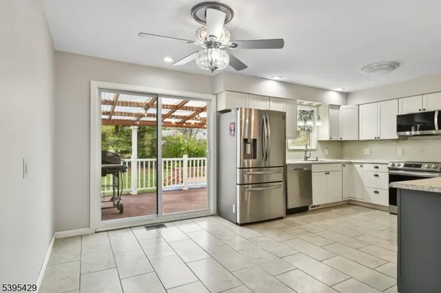 $455,000 | 197 Powder Horn Drive, Phillipsburg, NJ 08865