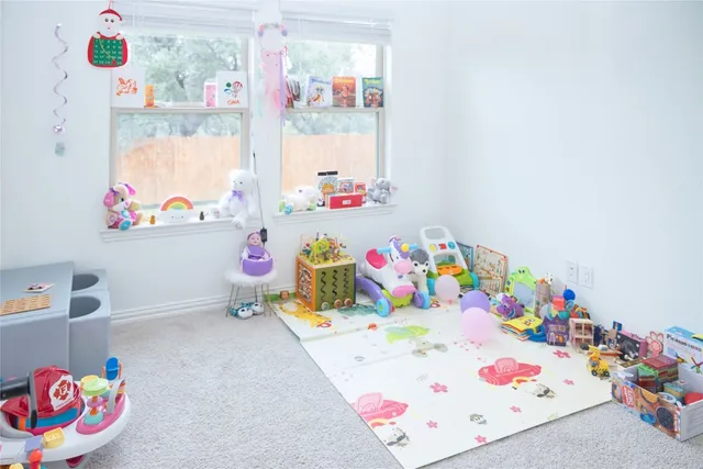 $2,400 | 1209 Cole Ests Drive, Georgetown, TX 78628