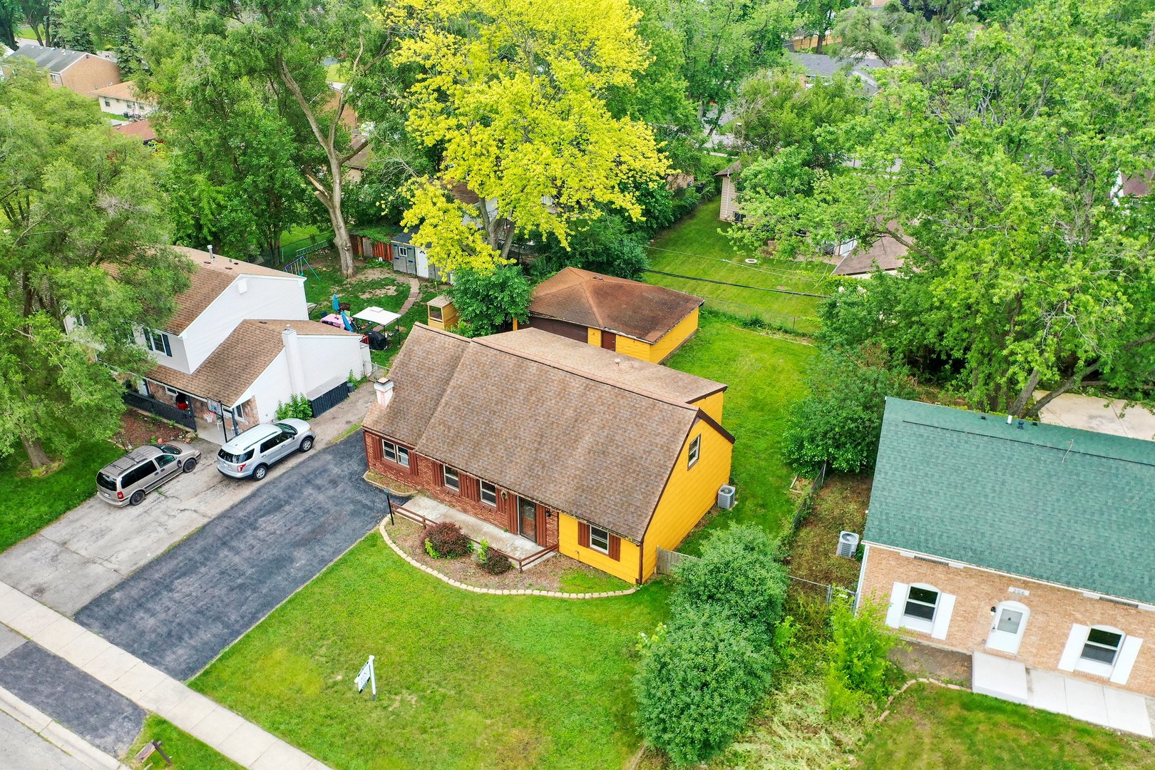 210 Thornhurst Road Bolingbrook, IL 60440 - Photo 19 of 20