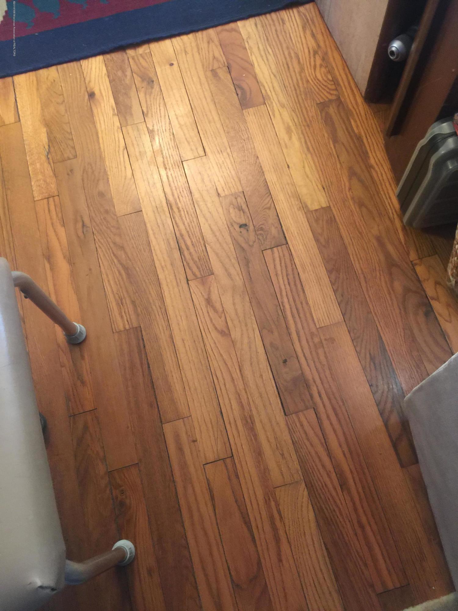 167 Bett Road Coldwater, MS 38618 - Photo 8 of 8 Wooden Floors