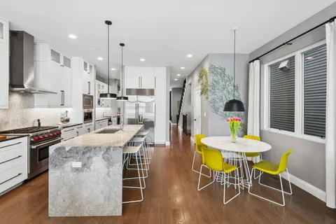 $1,750,000 | 3717 North Hermitage Avenue, Chicago, IL 60613