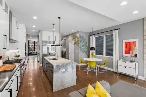 $1,750,000 | 3717 North Hermitage Avenue, Chicago, IL 60613