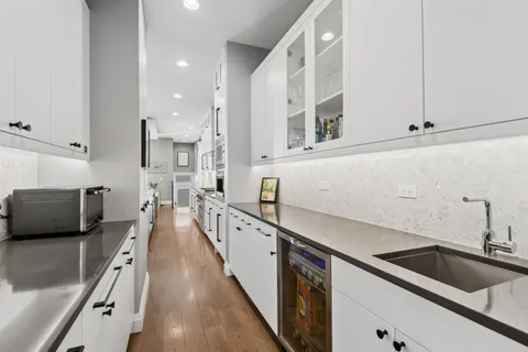 $1,750,000 | 3717 North Hermitage Avenue, Chicago, IL 60613