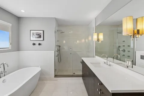 $1,750,000 | 3717 North Hermitage Avenue, Chicago, IL 60613