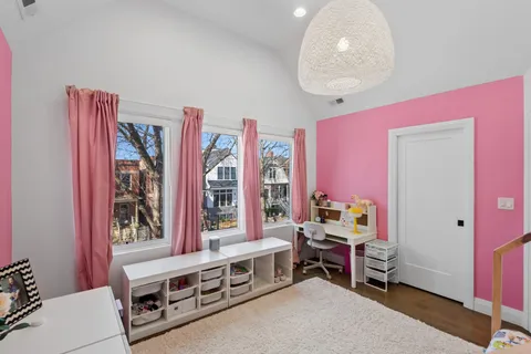 $1,750,000 | 3717 North Hermitage Avenue, Chicago, IL 60613