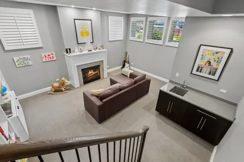 $1,750,000 | 3717 North Hermitage Avenue, Chicago, IL 60613