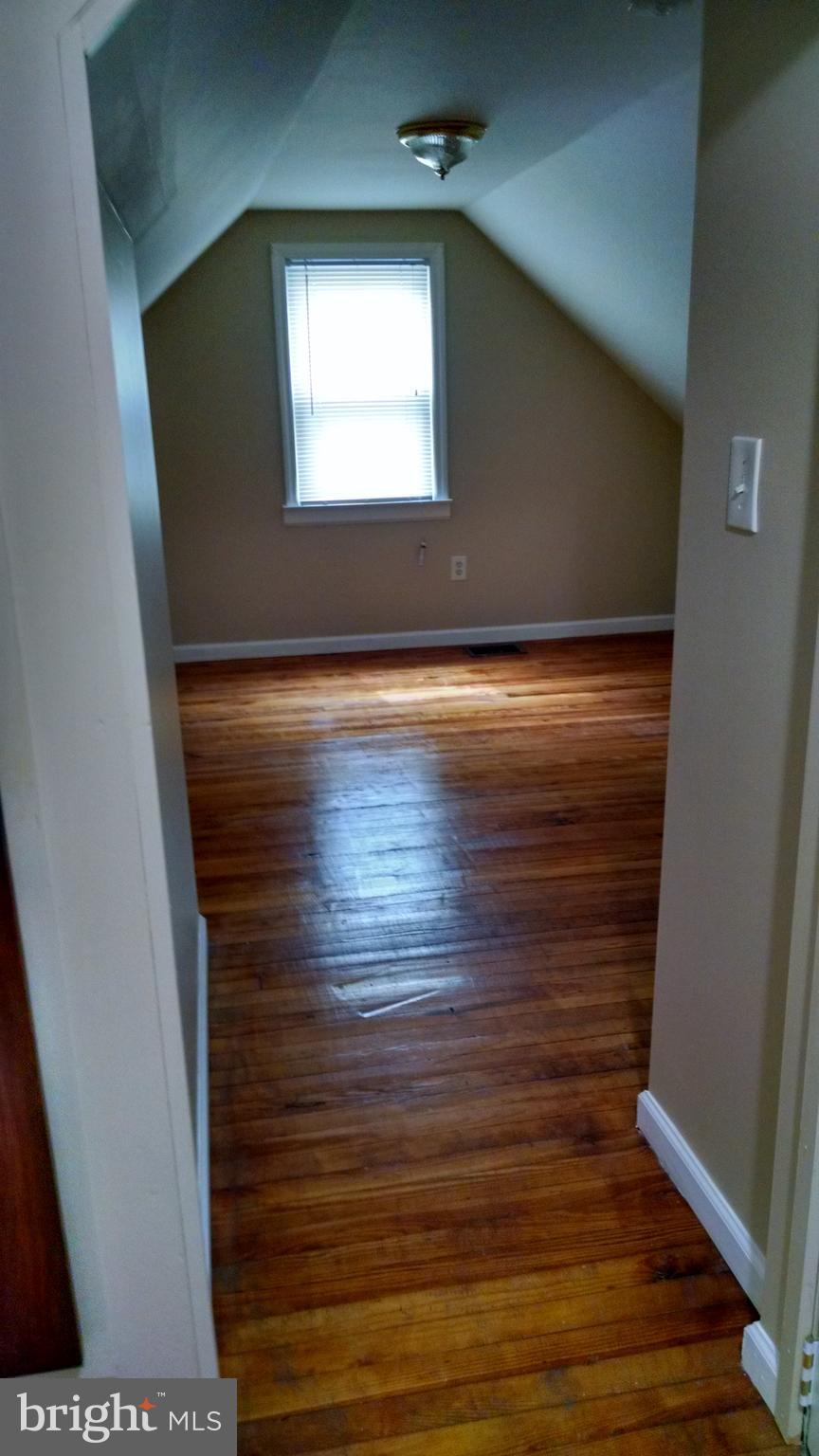 311 West W Delanco, NJ 08075 - Photo 8 of 9