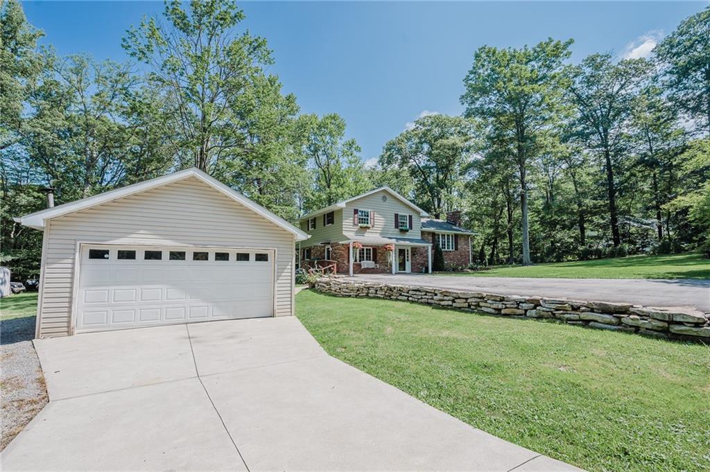 916 Stratford Road Ligonier, PA 15658 - Photo 4 of 44 Gallery Image 4