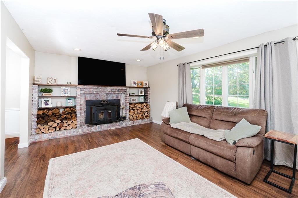 916 Stratford Road Ligonier, PA 15658 - Photo 9 of 44 Gallery Image 9