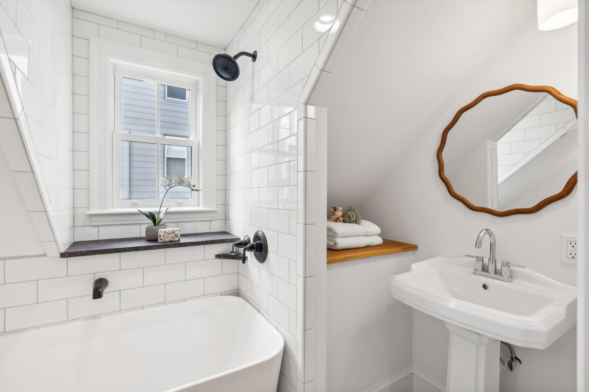 50 Waterville Street Portland, ME 04101 - Photo 32 of 48 2nd Floor Bathroom