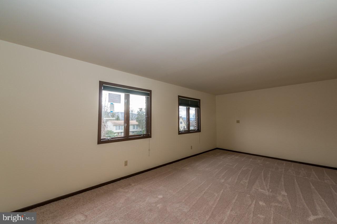 155 Long Road Lykens, PA 17048 - Photo 5 of 24 Gallery Image 5