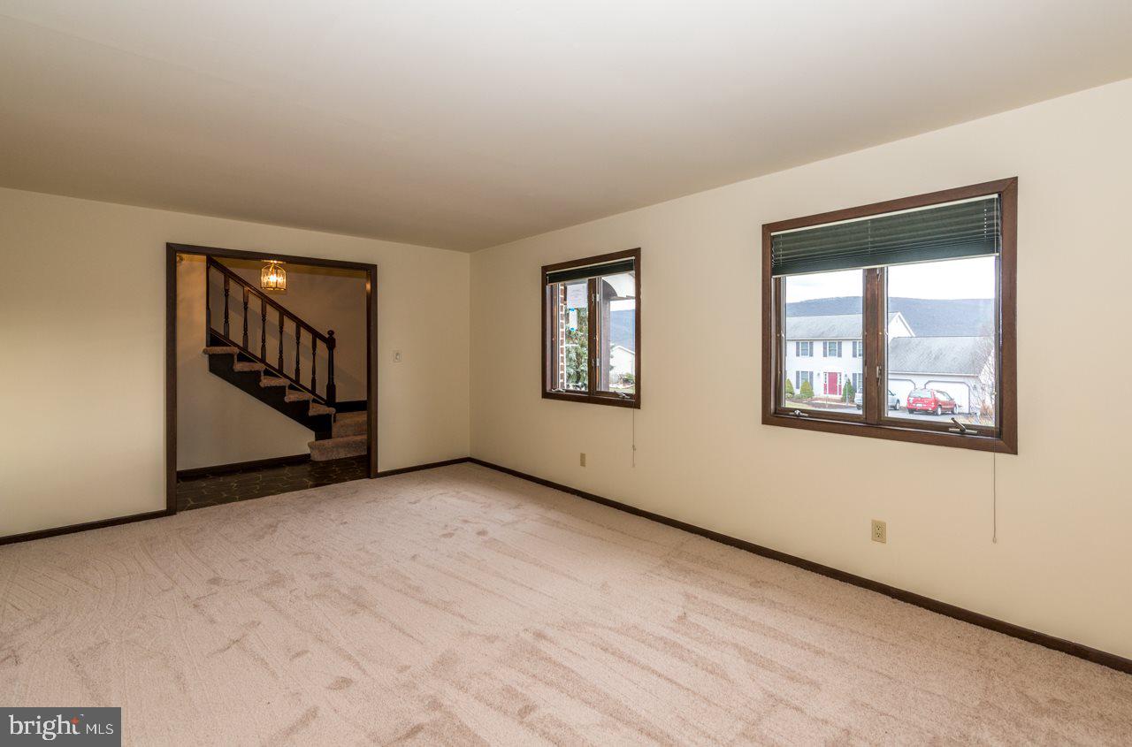 155 Long Road Lykens, PA 17048 - Photo 6 of 24 Gallery Image 6