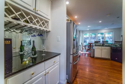 $6,900 | 1026 26th Street South, Arlington, VA 22202