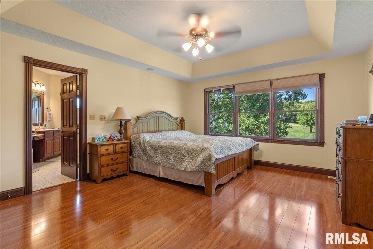 2405 Rosewell Point Springfield, IL 62711 - Photo 16 of 49 Gallery Image 16