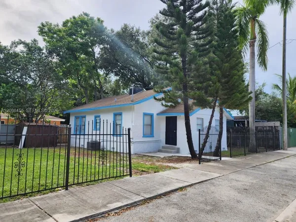 $1,000 | 5606 Northwest 8th Avenue, Unit EFFICIENCY, Miami, FL 33127