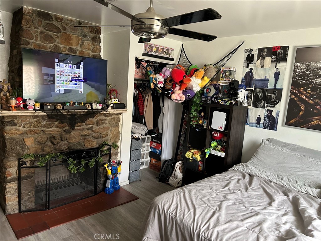 10205 Bryson Avenue South Gate, CA 90280 - Photo 13 of 35 a view of a garage