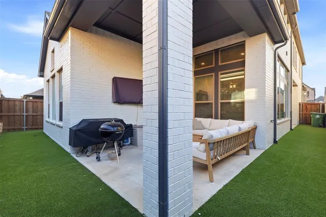 $819,000 | 721 Red Frk Drive, Lewisville, TX 75056