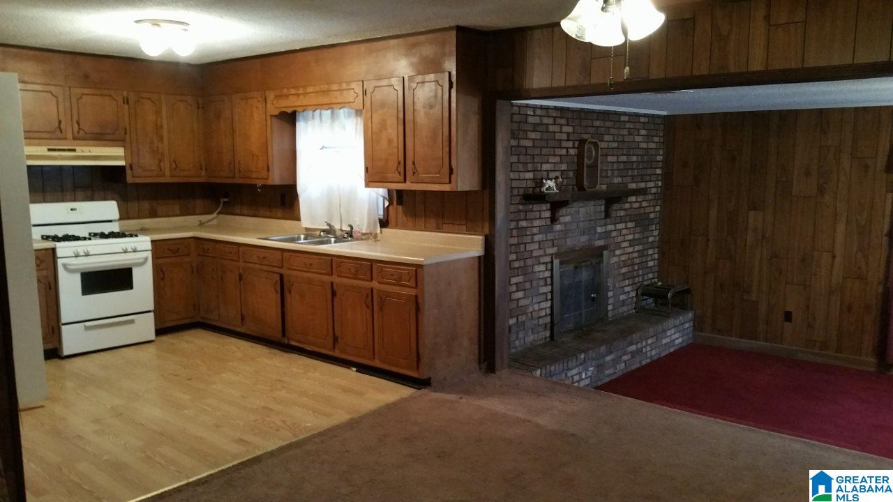 1223 Brasfield Road Akron, AL 35441 - Photo 9 of 38