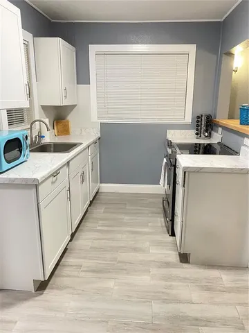 $2,595 | 3427 West Palmetto Street, Tampa, FL 33607