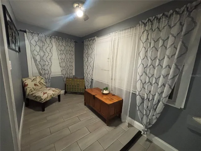 $2,595 | 3427 West Palmetto Street, Tampa, FL 33607