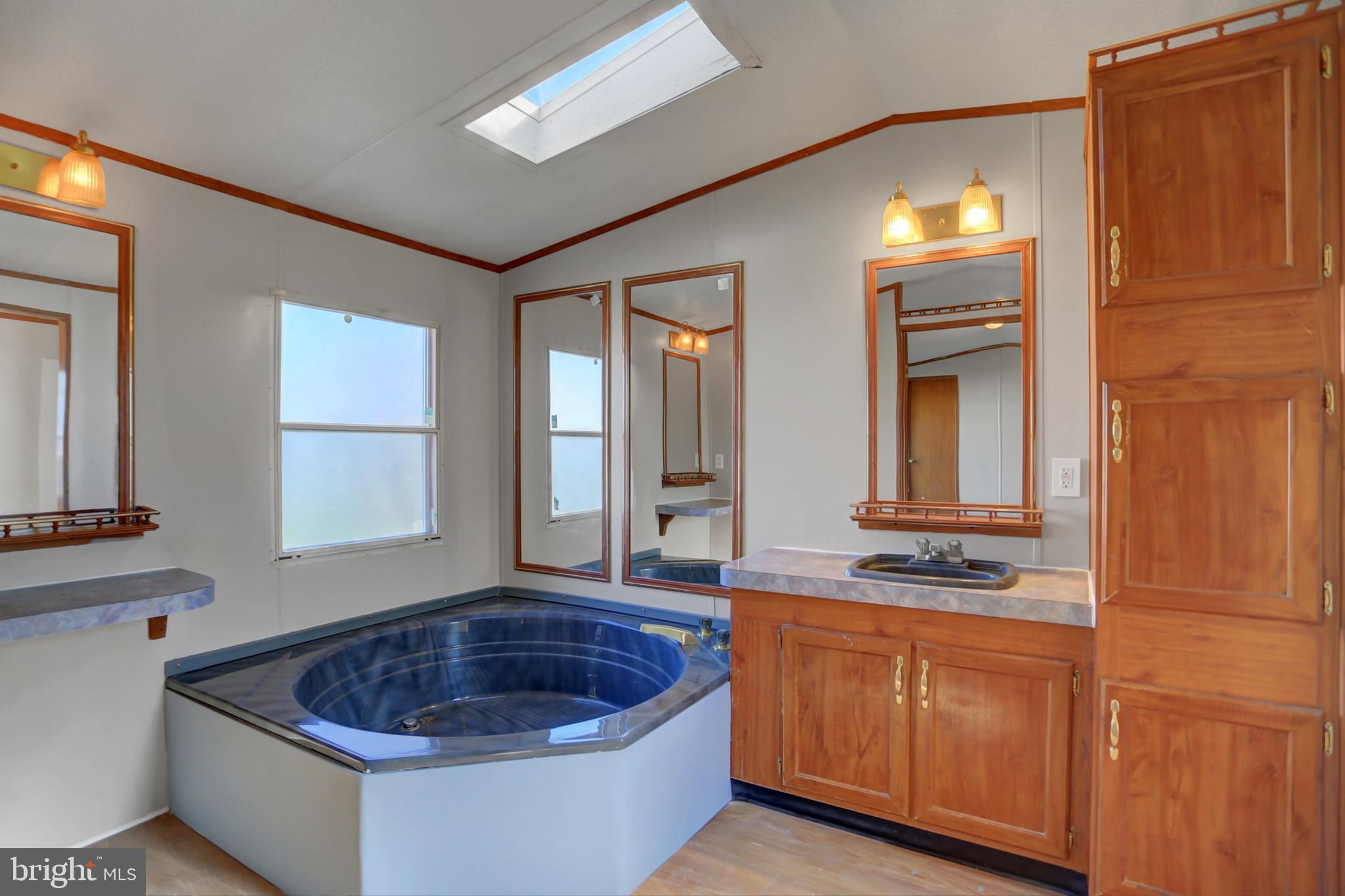 1024 Warm Spring Road Chambersburg, PA 17202 - Photo 12 of 19 main bathroom